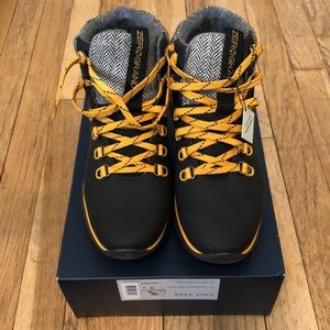 NWT Cole Haan Zerogrand waterproof hiker boots